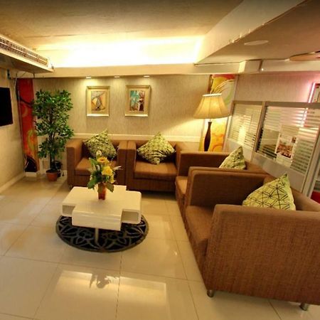 The Richy Place Guest House Bangkok Luaran gambar