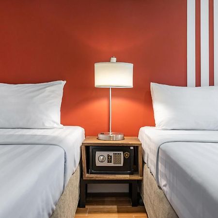 The Richy Place Guest House Bangkok Luaran gambar