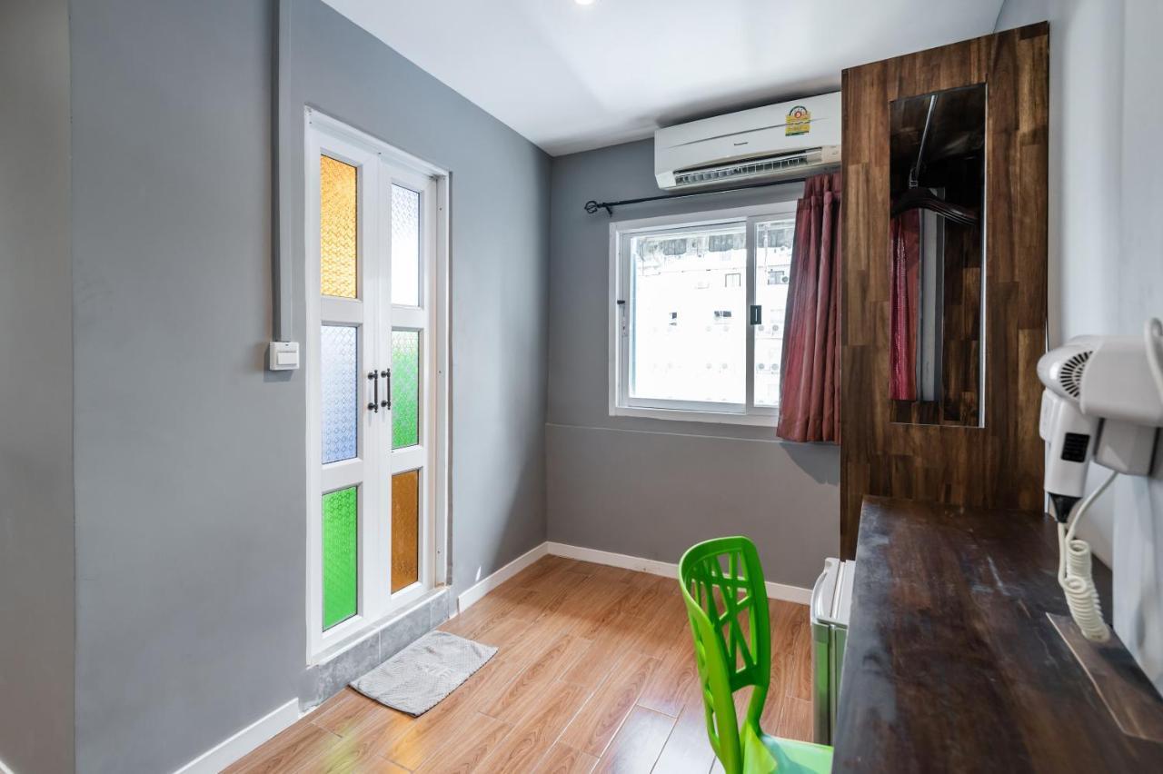 The Richy Place Guest House Bangkok Luaran gambar