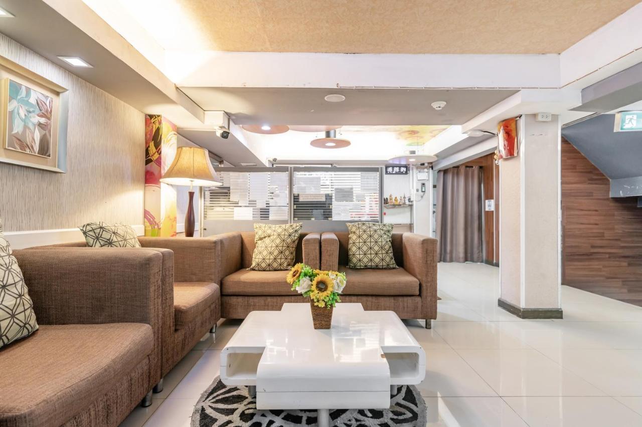 The Richy Place Guest House Bangkok Luaran gambar